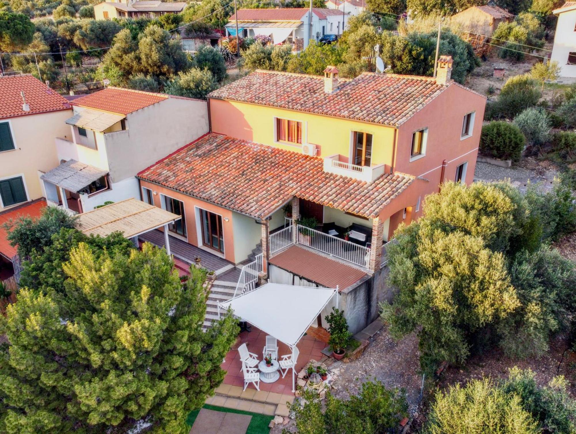 B&B Stell'E Mari SantʼAnna Arresi Exterior foto